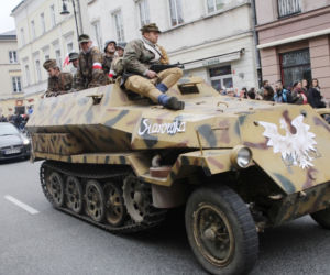 Defilada historyczna na Święto Niepodległości
