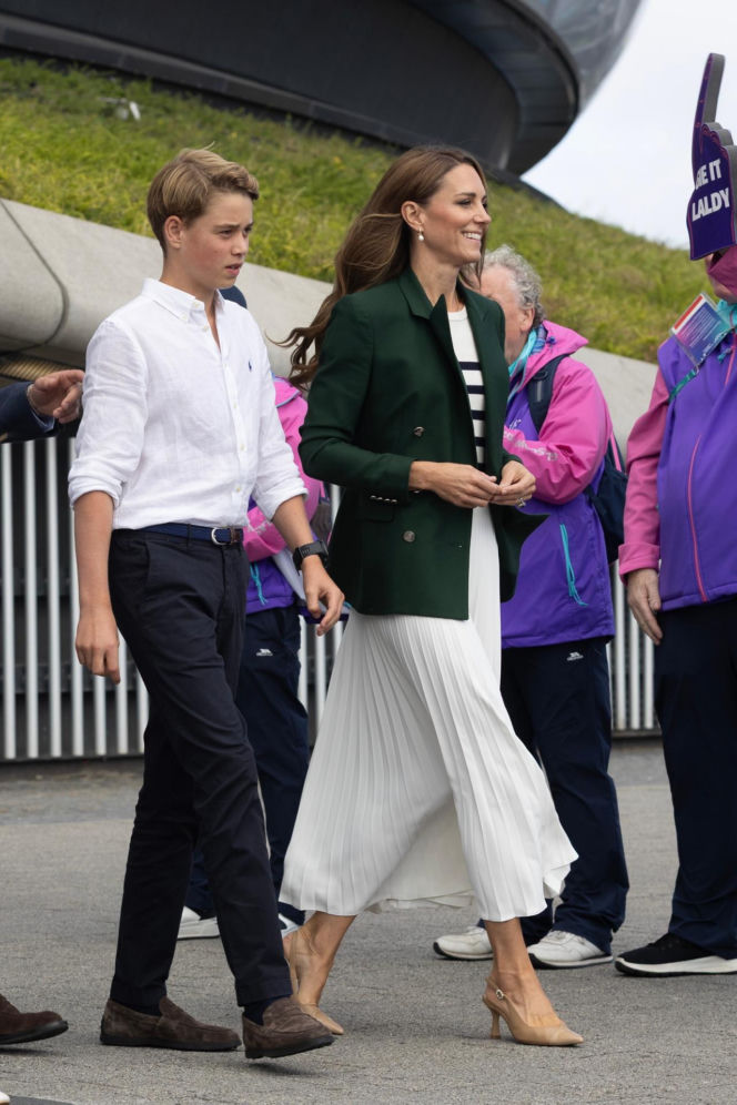 Pierwsze zdjęcie Kate po wieściach o Harrym! Tak reaguje na ich powrót?!