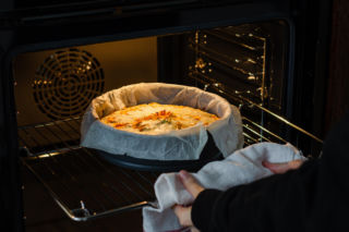 Ciasto migdałowe z oliwą i pomarańczą. Wilgotne i obłędnie aromatyczne