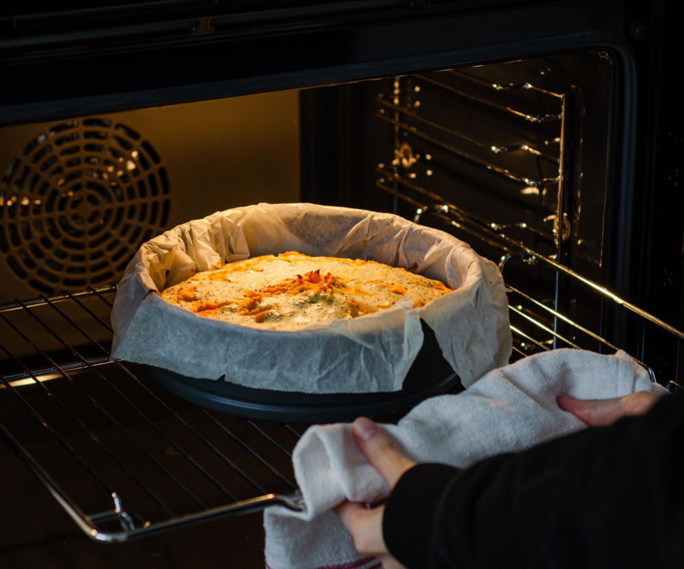 Ciasto migdałowe z oliwą i pomarańczą. Wilgotne i obłędnie aromatyczne