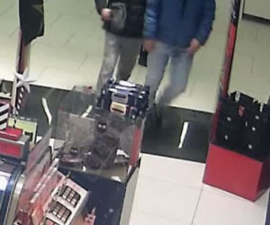Katowice: Policja szuka tych złodziei! Rozpoznajesz ich?