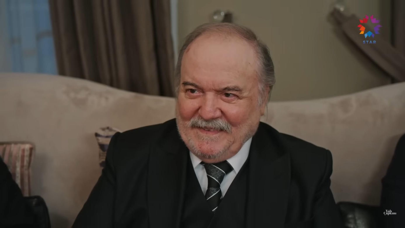 Zaręczyny w "Złotym chłopaku". Tak Halis poprosi o rękę Hatice!