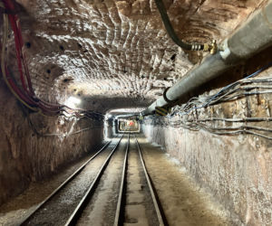 Trening fitness na stepie 600 metrów pod ziemią. Poznanianki zawalczyły o rekord Guinnessa