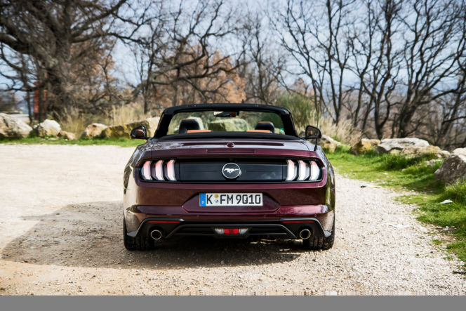 Ford Mustang Convertible 2.3 EcoBoost lifting 2018