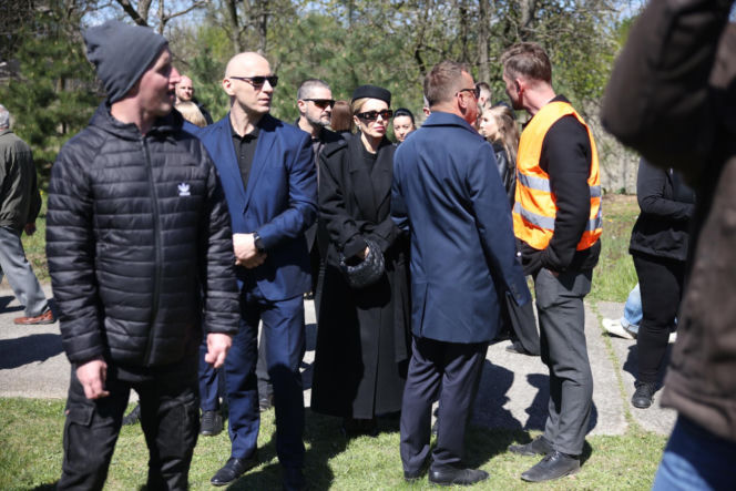 Doda na pogrzebie Łukasza Litewki. Wokalistka pożegnała zaprzyjaźnionego polityka