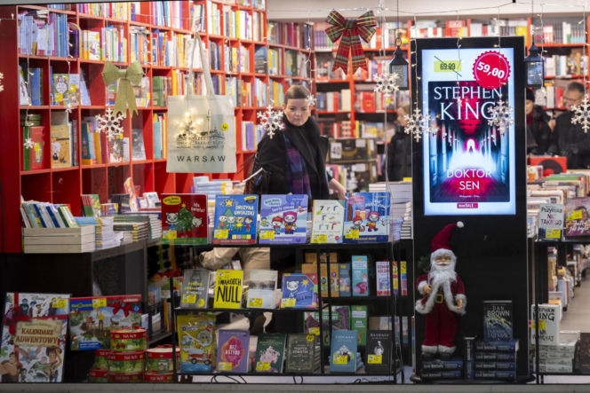 Minister kultury ruszyła na świąteczne zakupy