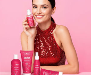 Efekt glow na święta i Sylwestra. Limitowana seria dla lśniących włosów