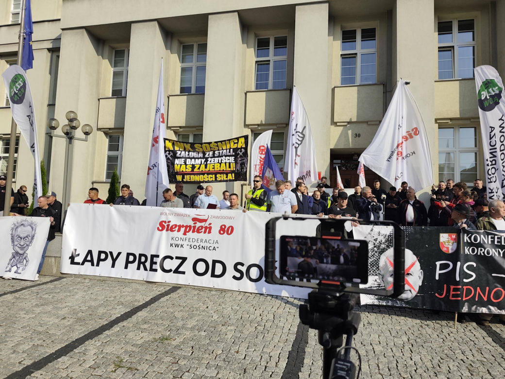 Górnicy protestują przeciw zwolnieniom