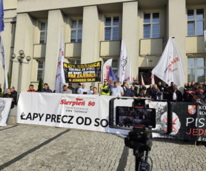 Górnicy protestują przeciw zwolnieniom