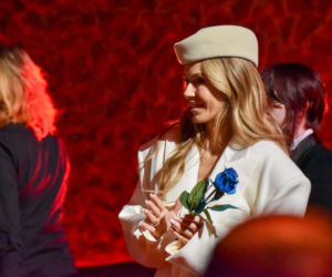 33. MFF EnergaCAMERIMAGE. Doda wręczyła Markowi Żydowiczowi złotą łopatę