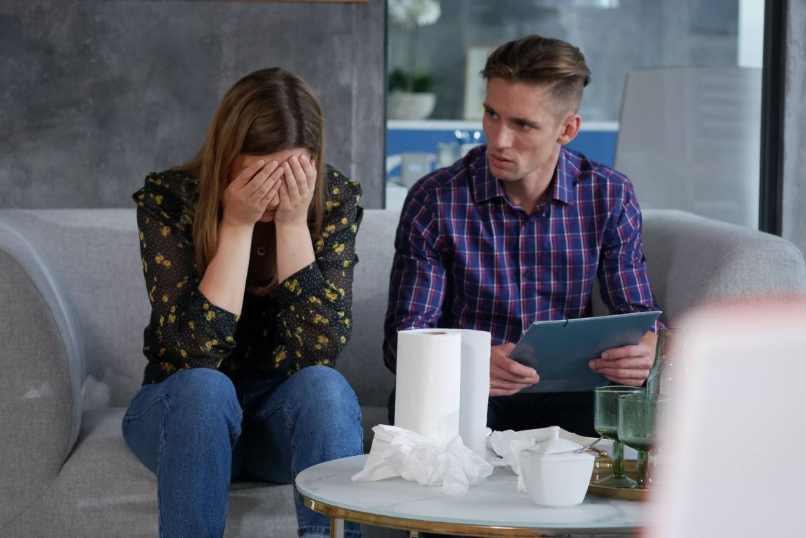 Pierwsza miłość. Oskar (Filip Gurłacz), Kalina (Magdalena Wieczorek)