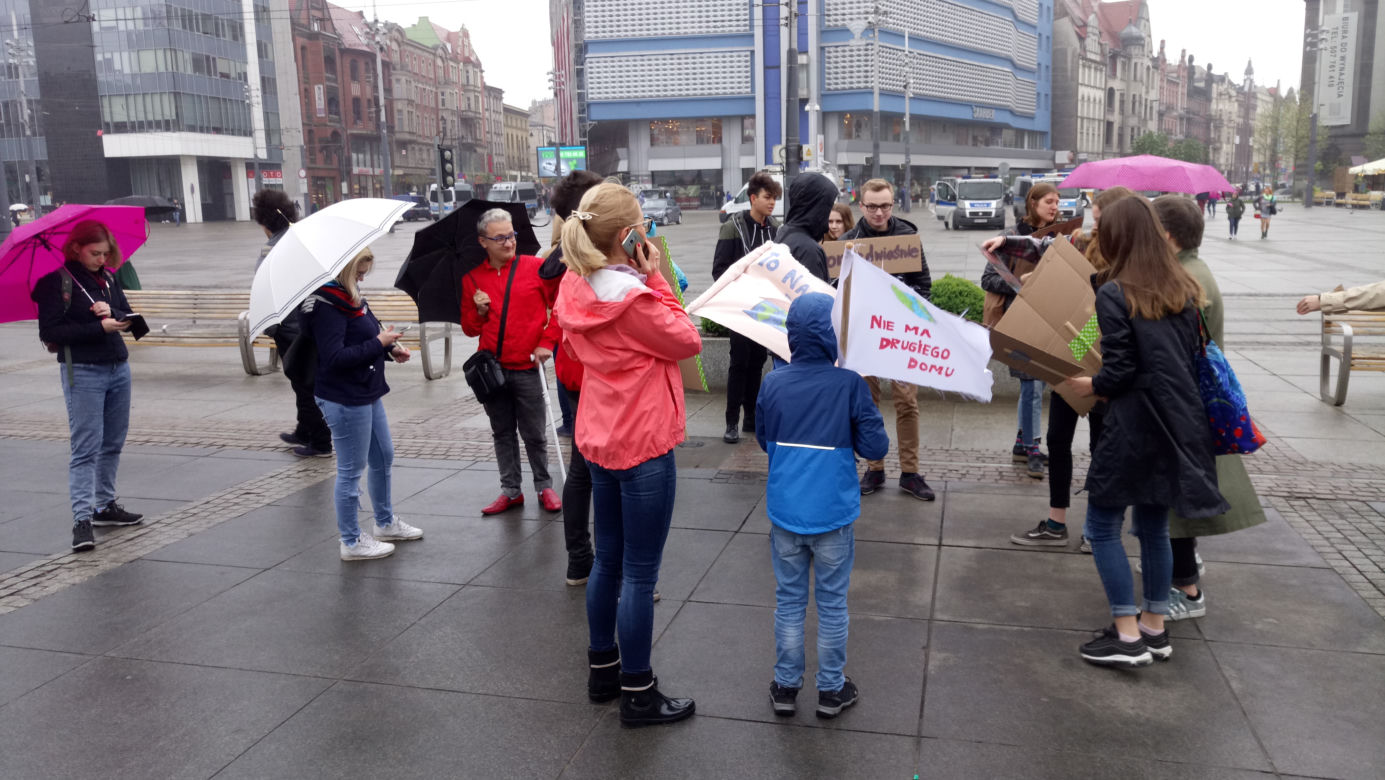 Katowice: Demonstracja w obronie Ziemi