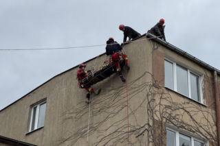 Wielki sprawdzian pomorskich strażaków! Ćwiczyli jak w filmie akcji