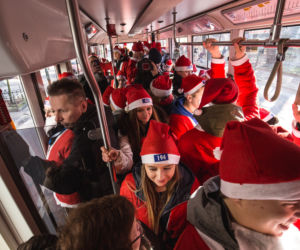 Mikołaje opanowały krakowski Rynek!
