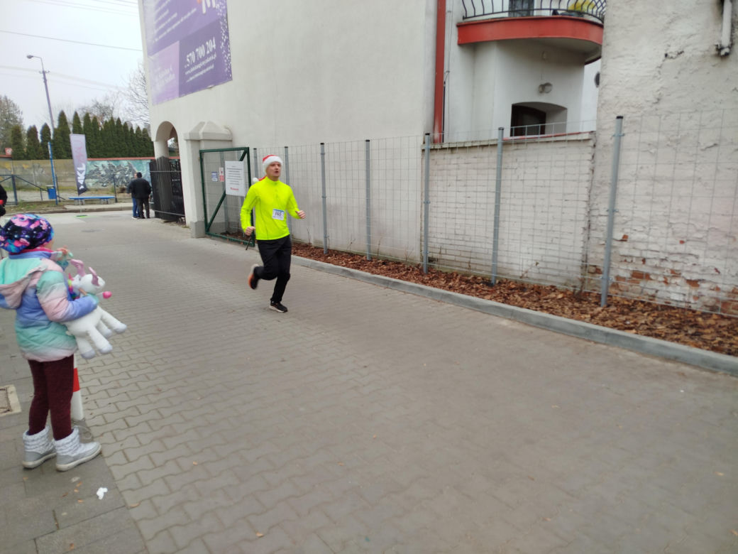 7. Charytatywny Bieg Mikołajkowy z Dwójką w Siedlcach 2025