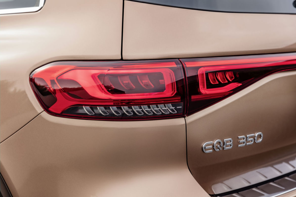 Mercedes EQB (2022)