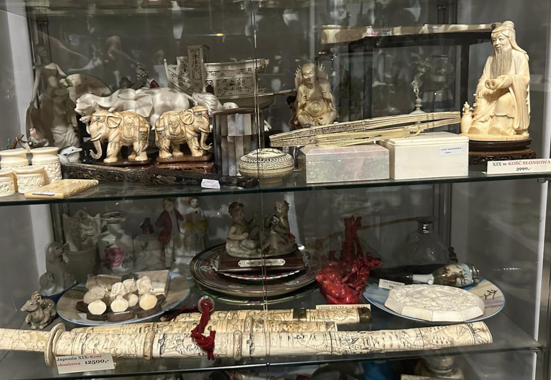 Małopolskie galerie sztuki sprzedawały wyroby z kości słoniowej