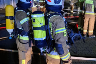 Ciężarówki płonęły jak pochodnie. Ogień przenosił się na kolejne samochody