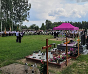 Pogrzeb ofiar zabójstwa w Borowcach. Gianni pożegnał swoich bliskich [ZDJĘCIA]