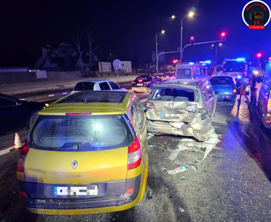 Kompletnie pijany Ukrainiec wjechał w 4 auta. Jakim cudem był w stanie kierować autem w takim stanie?!