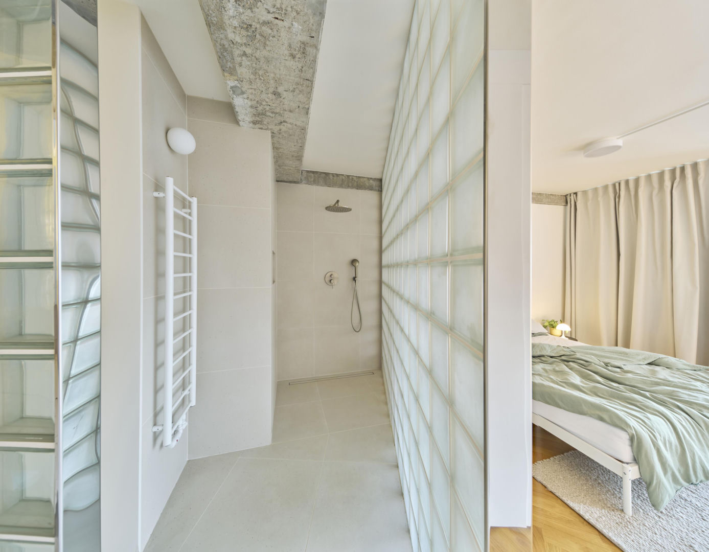 Apartament bez Ścian w Pradze, Czechy