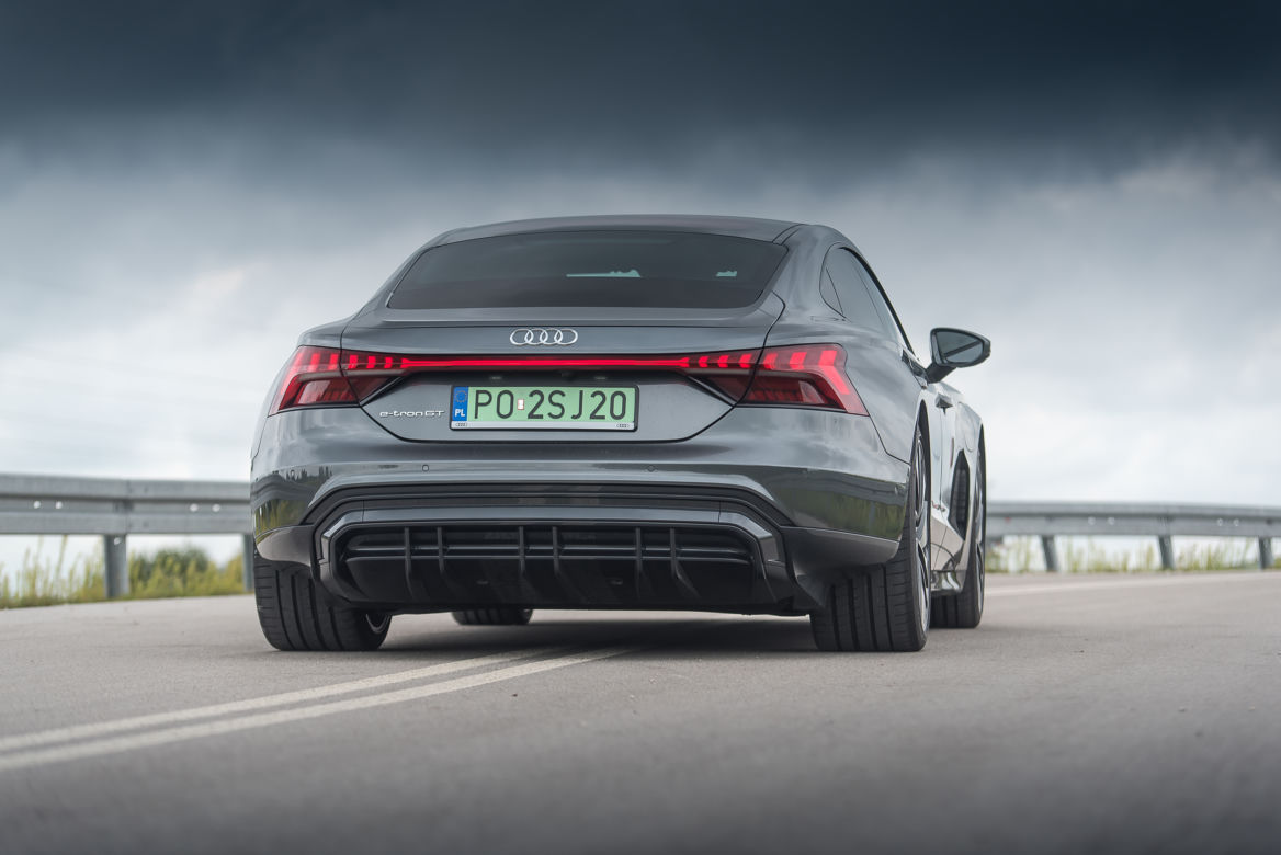 Audi e-tron GT quattro
