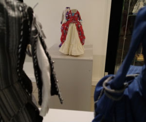 Muzeum w Kielcach opowie o historii mody w miniaturze