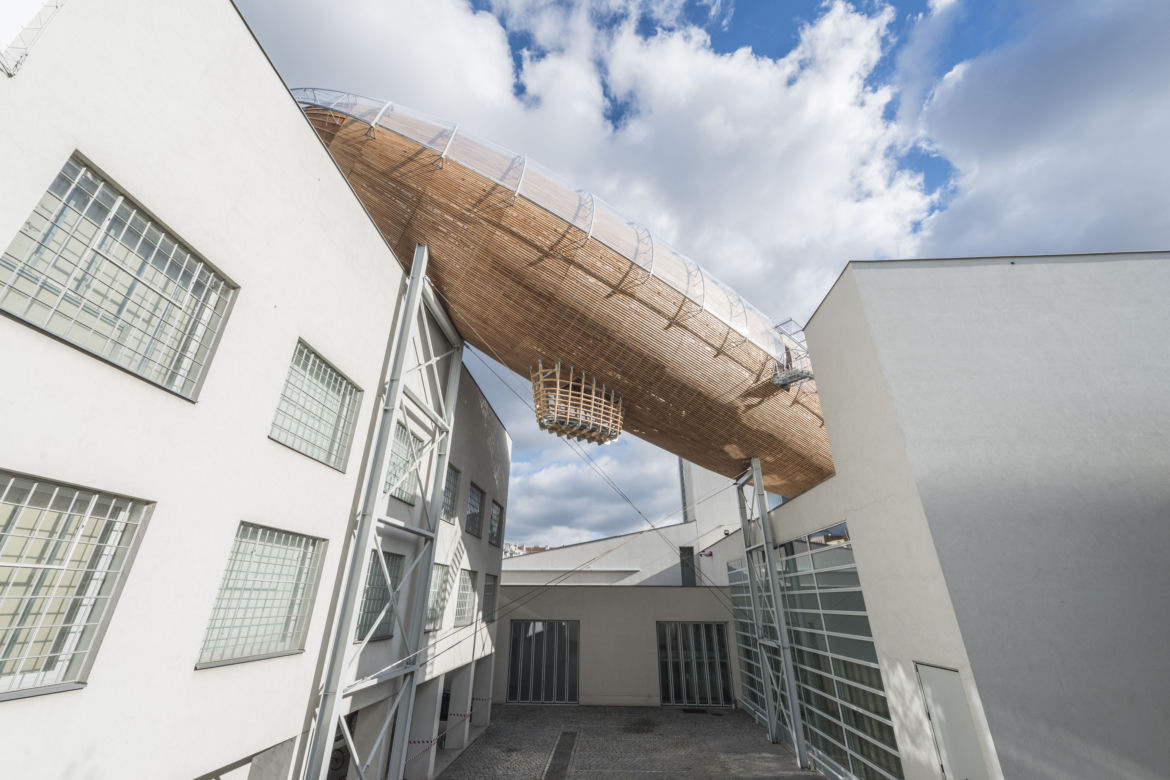 Pawilon Guliwer w centrum sztuki współczesnej DOX, Praga