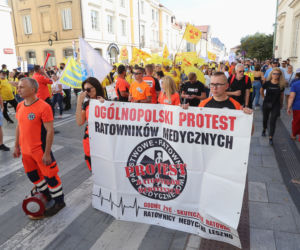 Protest pracowników służby zdrowia w Warszawie
