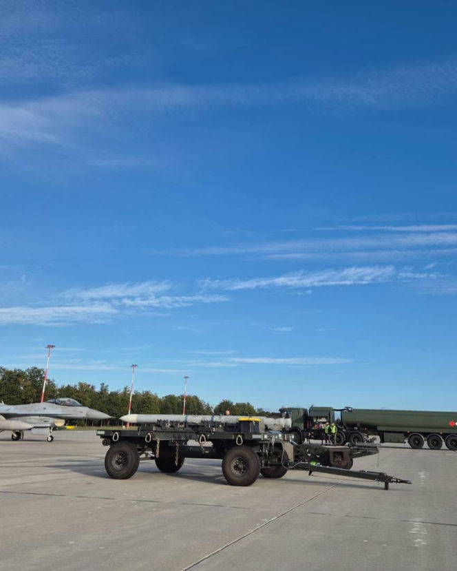 Błyskawiczne uzbrajanie polskich F-16. Procedura HOT ICT w akcji