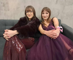 Tak bawili się maturzyści na studniówce skarżyskiego Erbla. Kreacje jak z czerwonego dywanu