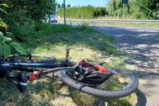 Śrem. 72-latka wjechała w rowerzystę! Mężczyzna trafił do szpitala