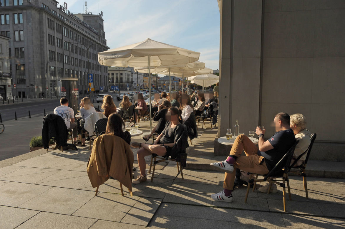 Warszawa świętowała luzowanie obostrzeń