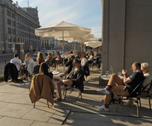 Warszawa świętowała luzowanie obostrzeń