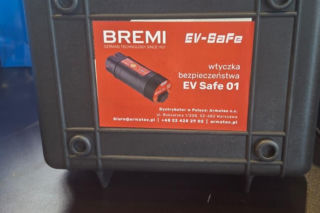 Strażacy w Wielkopolsce dostają nowe narzędzie. Ma zwiększyć bezpieczeństwo przy wypadkach z elektrykami