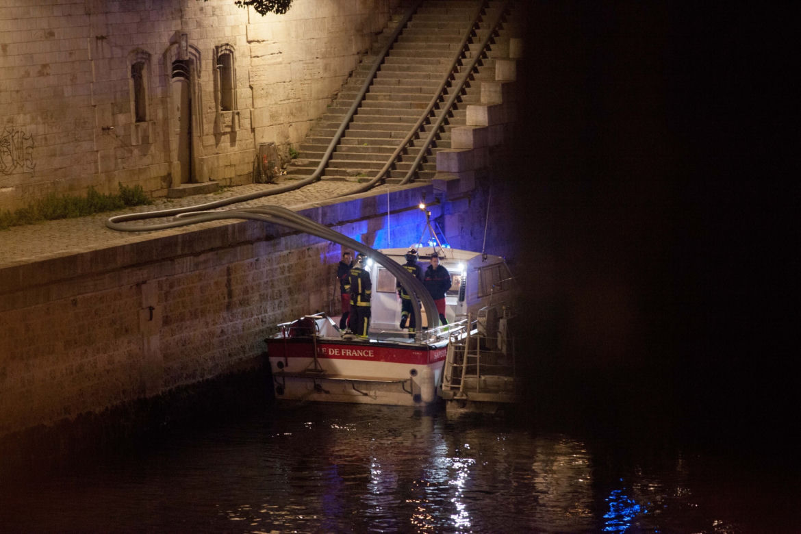 pożar katedry Notre-Dame w Paryżu (15.04.2019)