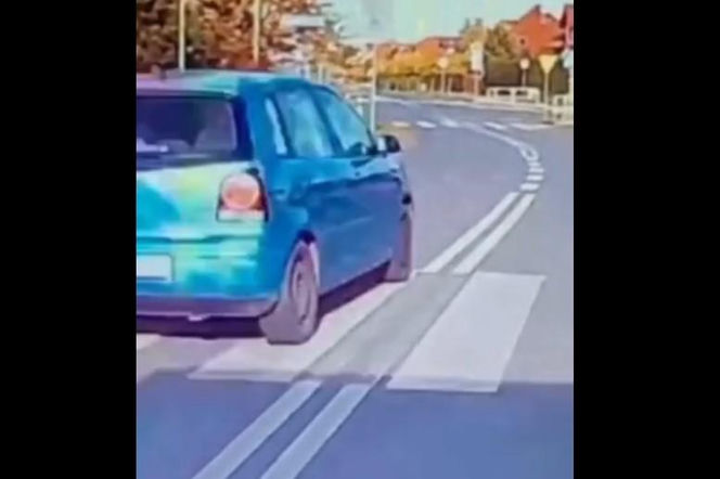 Wyprzedzał na pasach autobus. Nagranie ku przestrodze z Gostynia