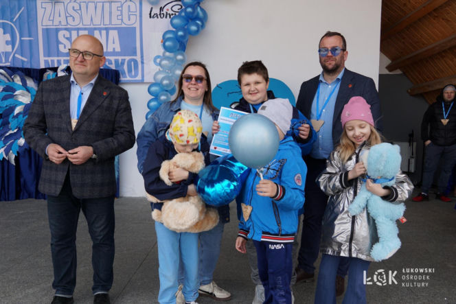 8. Niebieski Bieg Stowarzyszenia „Labirynt” w Łukowie - ZDJĘCIA cz. 2