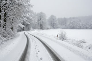 Atak zimy na Pomorzu. Gdzie spadnie aż 35 cm śniegu?
