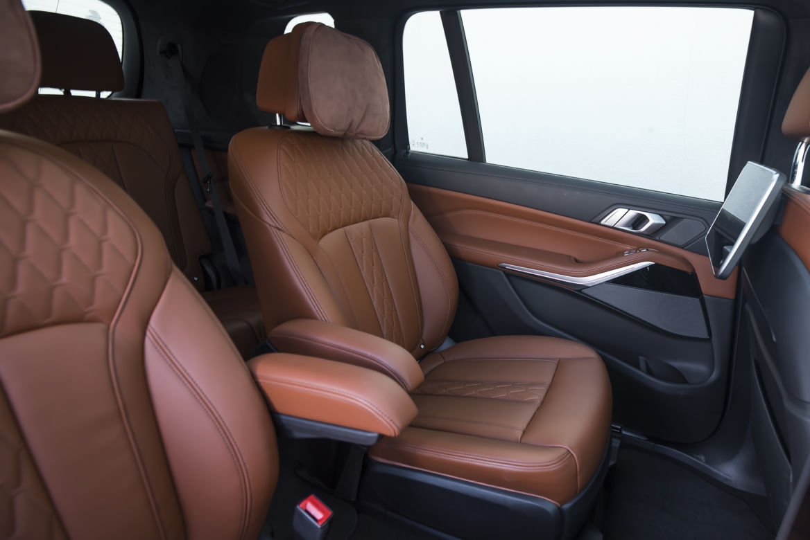 BMW X7 40i xDrive Steptronic 8