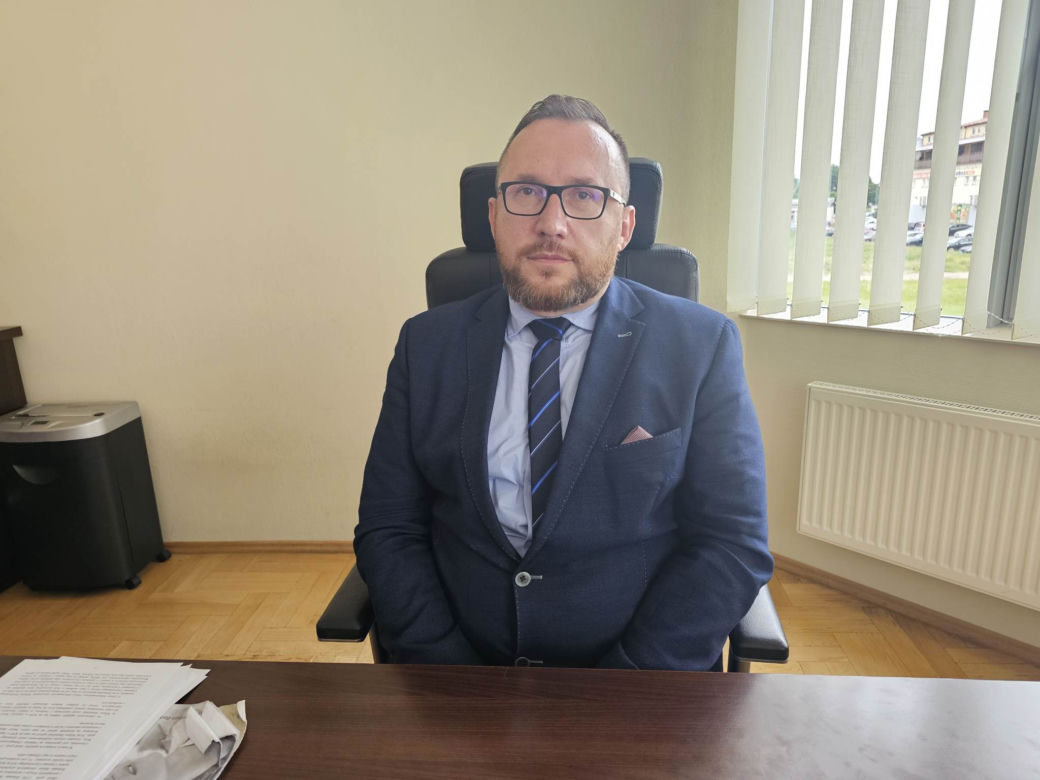 18-letni nożownik ze Stalowej Woli zatrzymany [GALERIA]