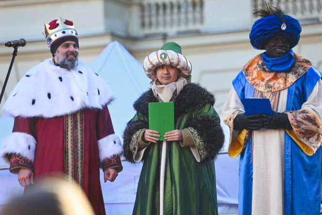 Karol i Marta Nawroccy na Orszaku Trzech Króli