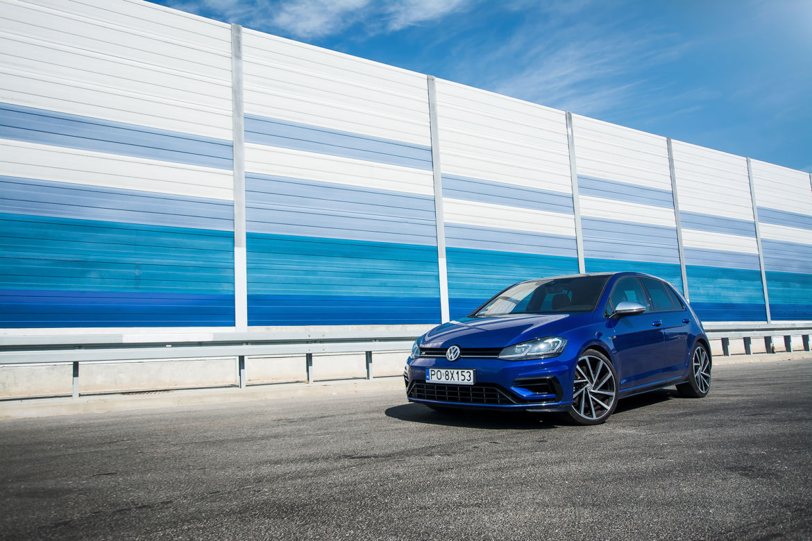 Volkswagen Golf R FL 2.0 TSI 310 KM DSG7 4Motion