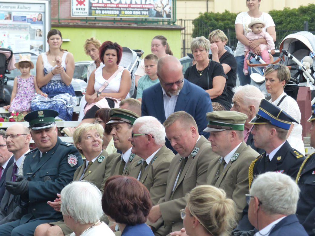 Awanse i odznaczenia