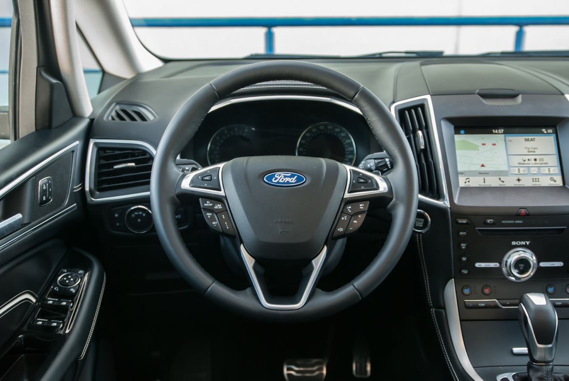 Ford S-MAX Vignale 2.0 TDCI 180 AWD Powershift
