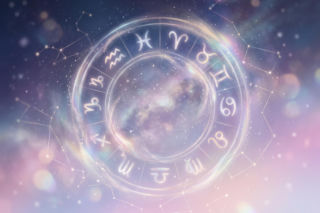 Rosnący Księżyc w Koziorożcu przynosi dziś ważną lekcję. Te znaki zodiaku muszą w końcu postawić jasne granice