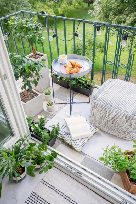 Meble na mały balkon