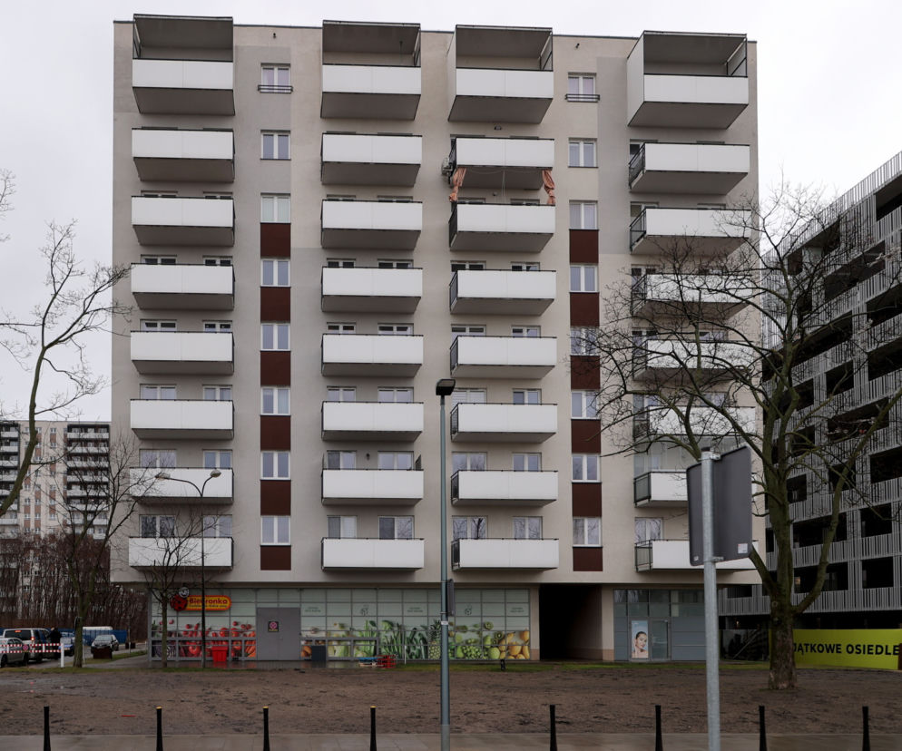 Dramat lokatorów. Nie mogą wrócić do siebie, ich mieszkania niszczeją