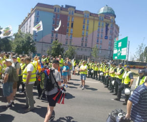 Górnicy protestują przed siedzibą PiS