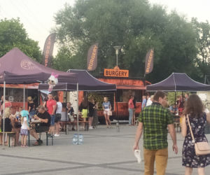 foodtracki na Bulwarach nad Sołą
